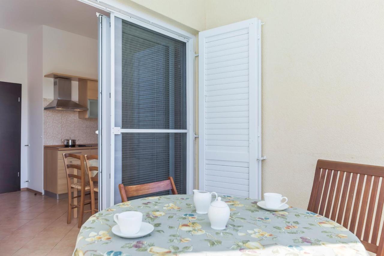 פרוי Vila Bicikleta Istra מראה חיצוני תמונה