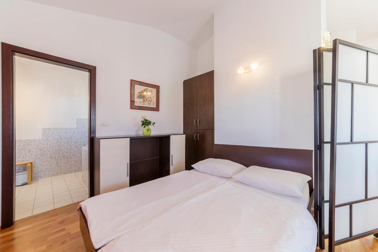 פרוי Vila Bicikleta Istra מראה חיצוני תמונה